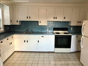 181 Winthrop Shore Dr, Unit #2 in Winthrop, MA - Building Photo - Building Photo