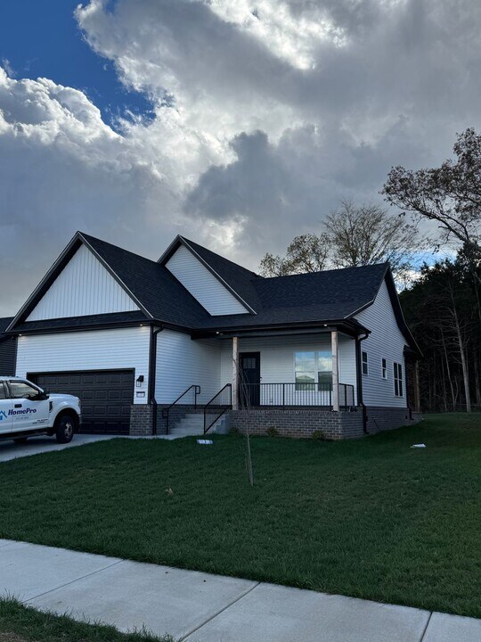 2721 Cedrus Ave in Bowling Green, KY - Building Photo