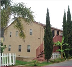 Main Street Apartments in Chula Vista, CA - Foto de edificio - Other