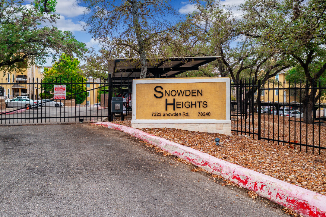 Snowden Heights in San Antonio, TX - Foto de edificio