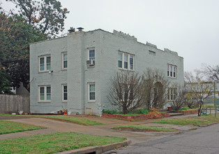 Pamela Apartments in Tulsa, OK - Building Photo - Building Photo