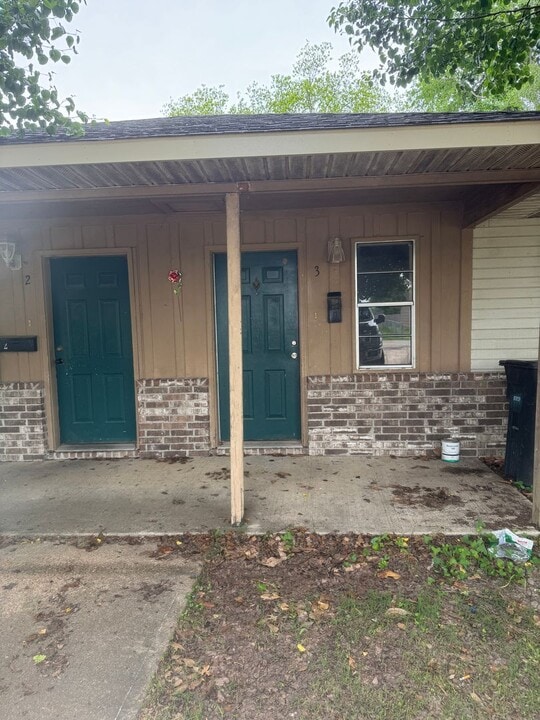 339 Cash Ave in Trumann, AR - Building Photo