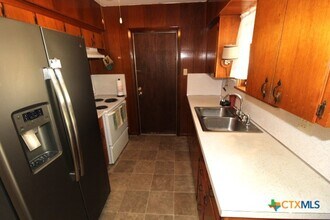 1207 S 5th St in Copperas Cove, TX - Building Photo - Building Photo