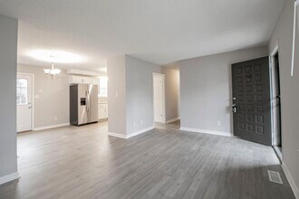 408 Beasley Dr in Clarksville, TN - Building Photo - Building Photo