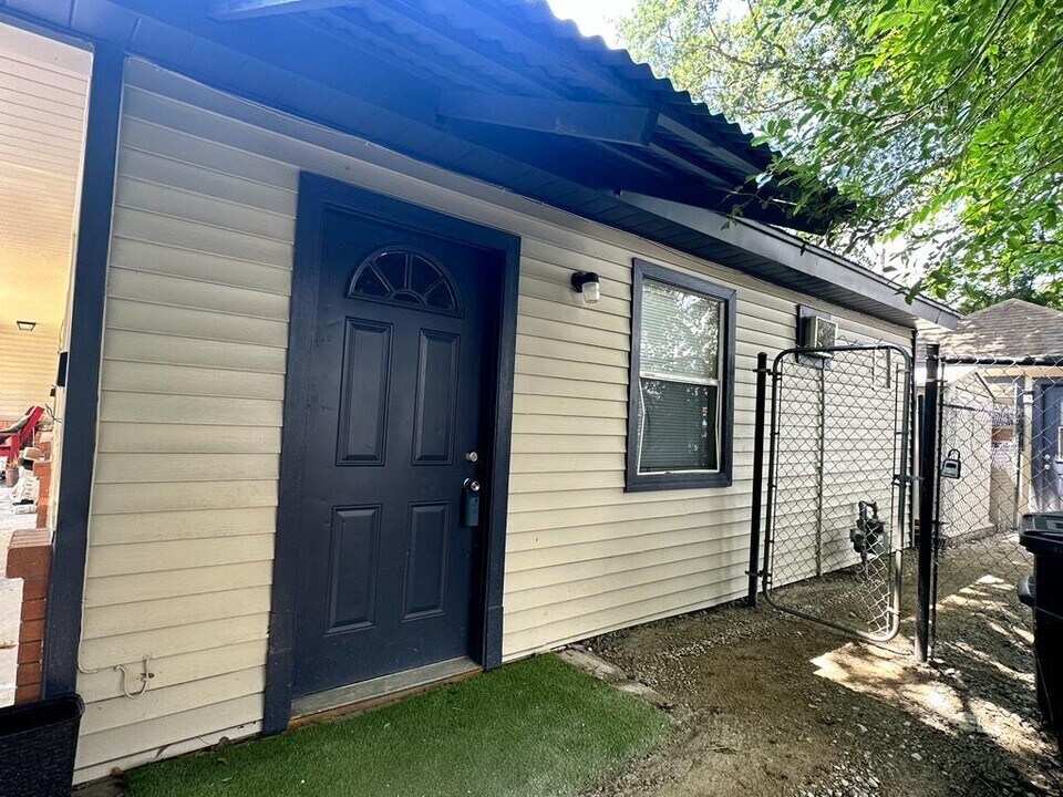 2117 Thonig Rd Photo