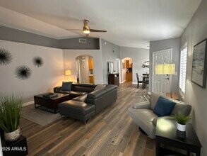 4052 E Chaparosa Way in Cave Creek, AZ - Building Photo - Building Photo