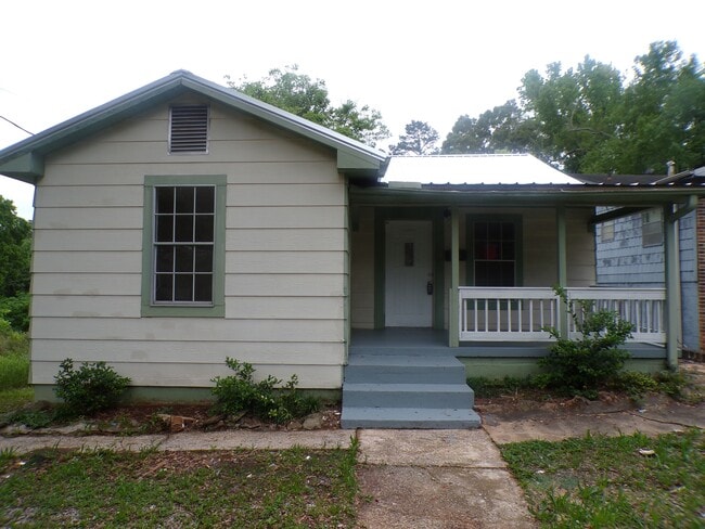 property at 116 Avalon Ave