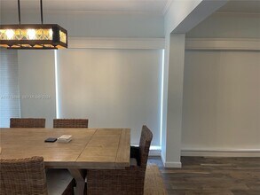 1775 Harbourview Dr in Fort Lauderdale, FL - Foto de edificio - Building Photo