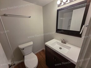 8821 Schneider Ave in Highland, IN - Building Photo - Building Photo