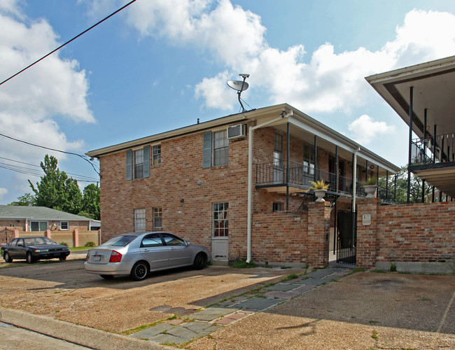 113-117 Carnation Ave in Metairie, LA - Building Photo - Building Photo