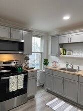 52 Pomeroy Ave, Unit 2 in Pittsfield, MA - Building Photo - Building Photo