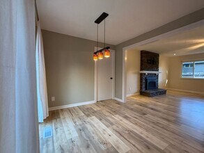 15571 SE Patricia Ct in Milwaukie, OR - Building Photo - Building Photo