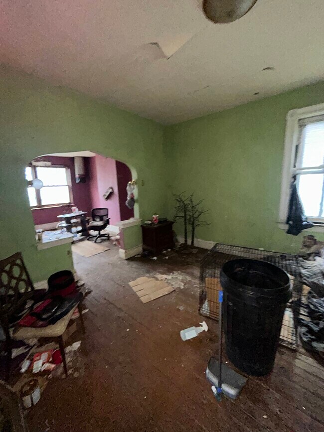 351 Lagro Ave in St. Louis, MO - Building Photo - Building Photo