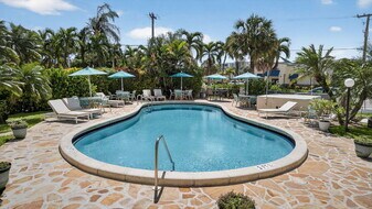 1131 SE 4th St in Boynton Beach, FL - Building Photo