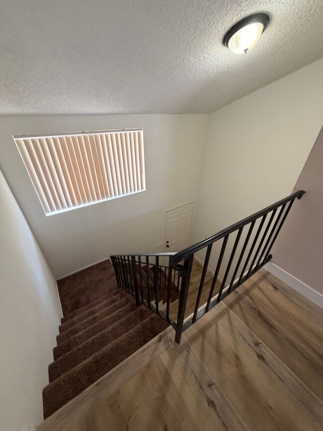 242 Grayson Way in Upland, CA - Building Photo - Building Photo