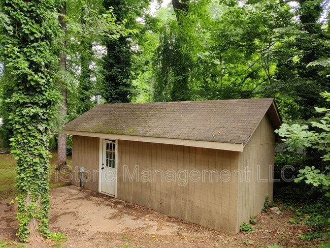 602 Phoenix St in Statesville, NC - Building Photo - Building Photo