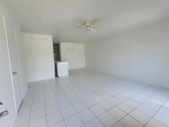 4116 Flying Fortress Ave in Kissimmee, FL - Building Photo - Building Photo