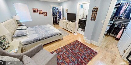 281 Walnut St, Unit 2a in Brookline, MA - Foto de edificio - Building Photo