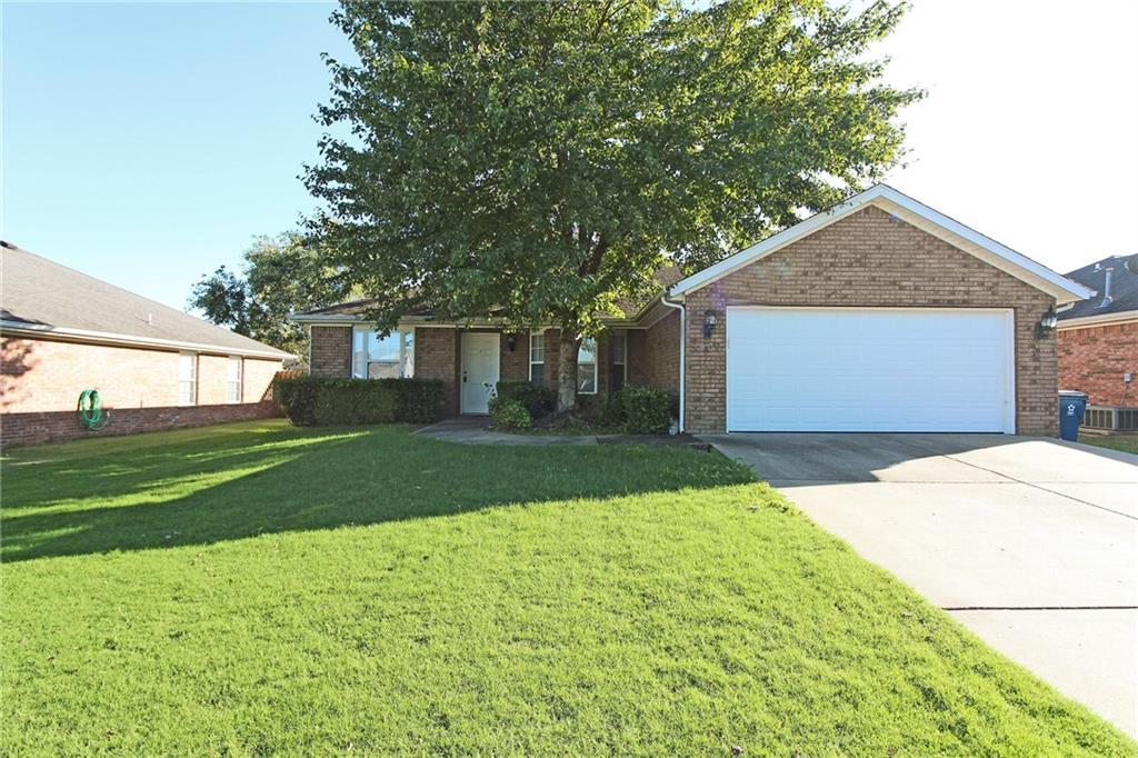 3907 SW Moline Ave in Bentonville, AR - Building Photo