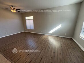 29422 W Whitton Ave in Buckeye, AZ - Foto de edificio - Building Photo