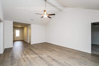 10029 Pilot Pl in Fort Worth, TX - Foto de edificio - Building Photo