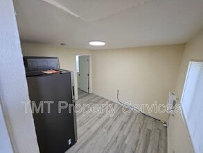 1647 E 6th St in Stockton, CA - Building Photo - Building Photo