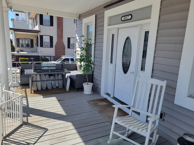 4917 Ventnor Ave in Ventnor City, NJ - Building Photo - Building Photo