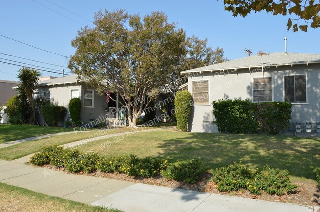 property at 113 N Park Ave