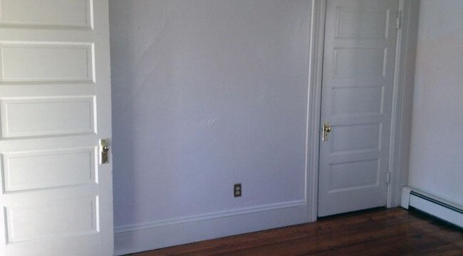 13-15 Broad St in North Attleboro, MA - Foto de edificio - Interior Photo