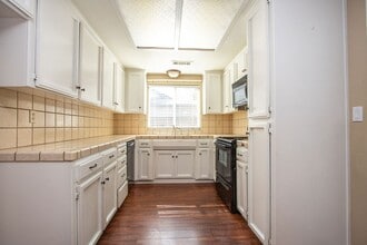 1130 Berea Dr in Turlock, CA - Building Photo - Building Photo