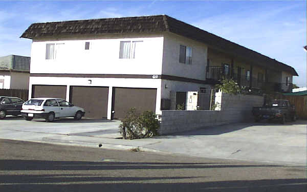 410 Zenith St in Chula Vista, CA - Building Photo - Building Photo