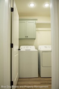 154 N Centennial Ave photo'