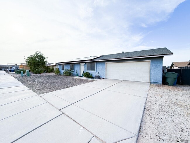 8558 E 38th Ln in Yuma, AZ - Building Photo - Building Photo