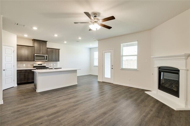 property at 6400 Tudor Pl
