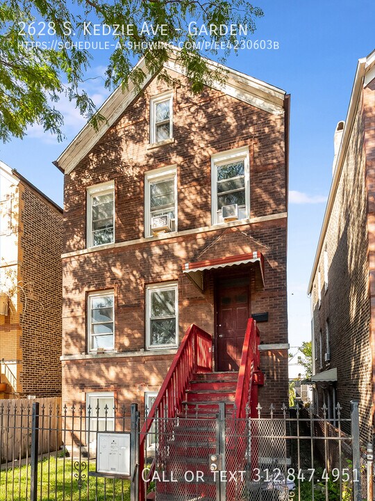 2628 S Kedzie Ave in Chicago, IL - Foto de edificio