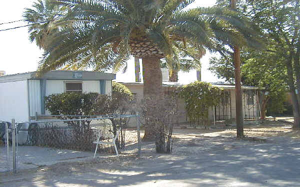 Vista Del Rey Mobile Home Park in Tucson, AZ - Building Photo - Building Photo