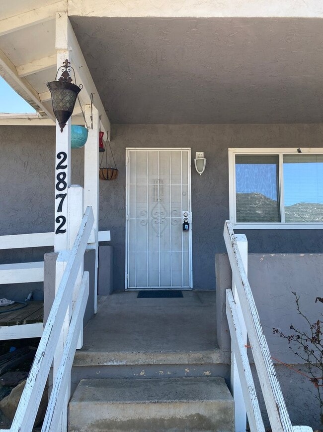 2872 Echo Valley Rd in Jamul, CA - Building Photo - Building Photo