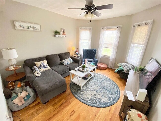 property at 184 Boston St