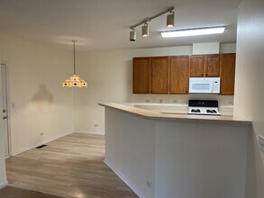 4268 Savoy Ln in McHenry, IL - Building Photo - Building Photo