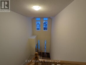 138 Sanders Rd in Erin, ON - Building Photo - Building Photo