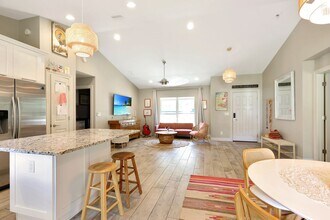 4529 Worcester Rd in Sarasota, FL - Building Photo - Building Photo