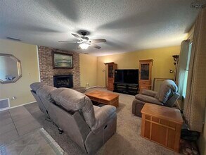 2108 Selma Dr in Wichita Falls, TX - Building Photo - Building Photo