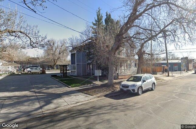 107 W Simpson St in Lafayette, CO - Foto de edificio