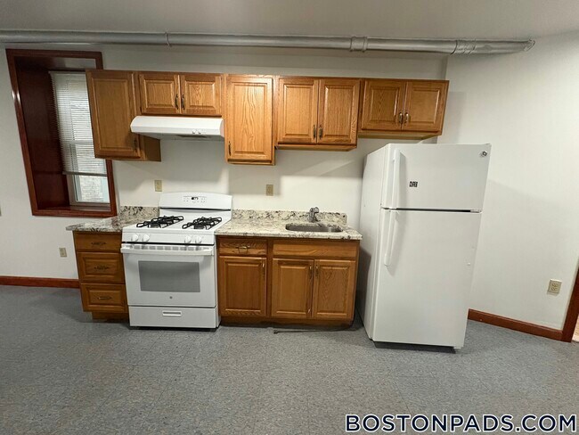 143 Park Dr