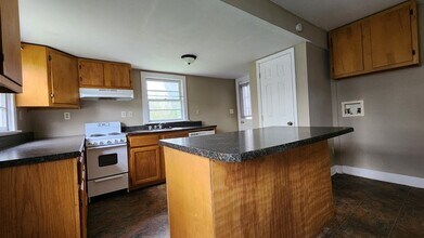 1715 Mary St in Johnson City, TN - Building Photo - Building Photo