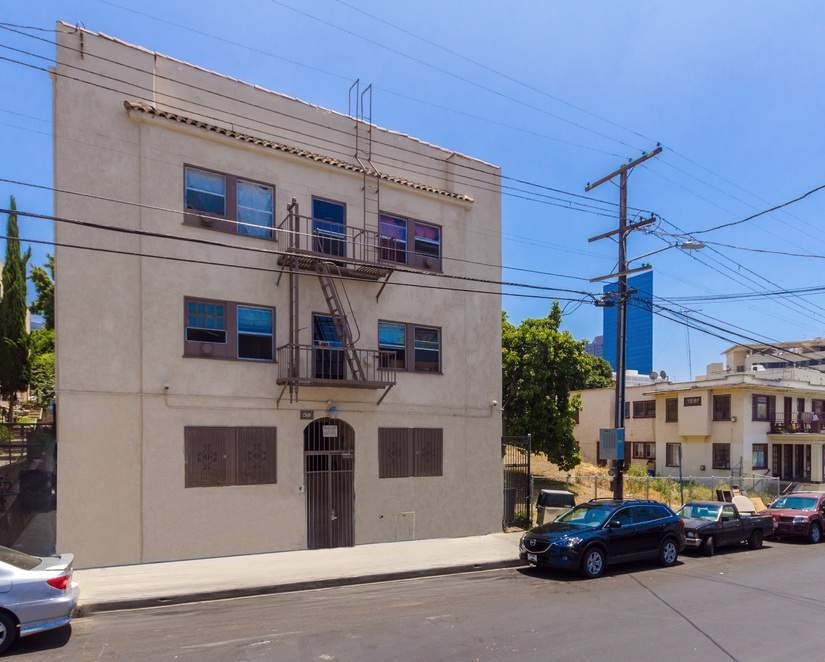 450 Witmer St in Los Angeles, CA - Foto de edificio