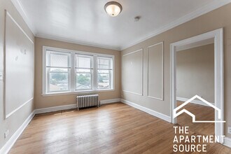 2801 N Keating Ave, Unit 307 in Chicago, IL - Building Photo - Building Photo