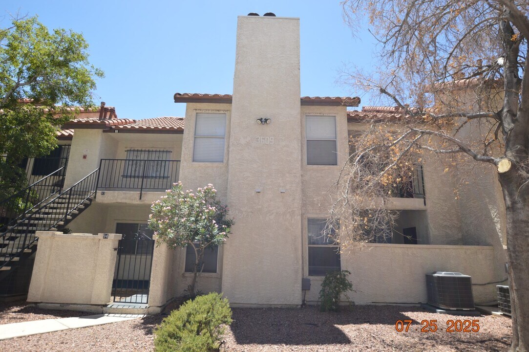 3609 Melonies Dr in Las Vegas, NV - Building Photo