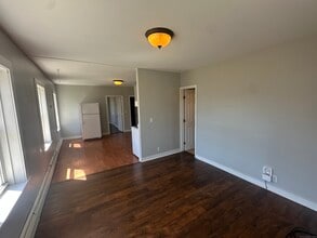 86 Gold St in New Britain, CT - Building Photo - Building Photo