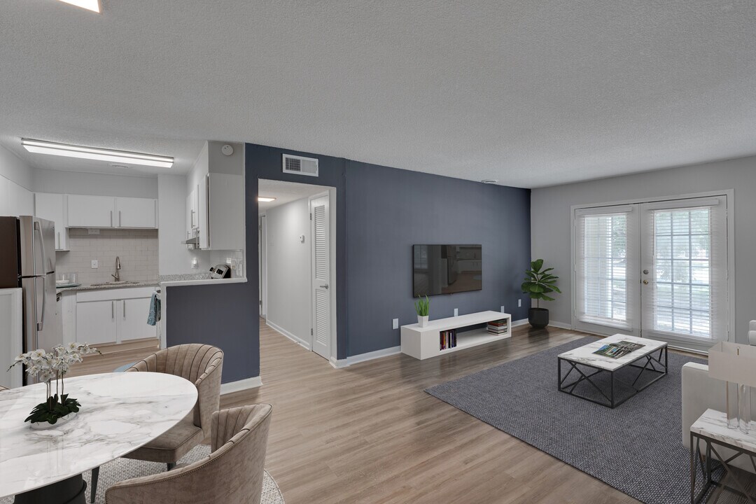 The Venue Apartment Homes in Burlington, NC - Building Photo